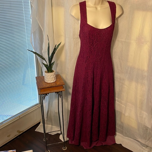All that Jazz Dresses & Skirts - VTG 90s All That Jazz Burgandy Lace Criss Cross Open Back Formal Party Dress